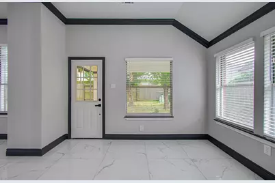 14414 Castle Cove Lane, Houston, TX 77044 - Photo 20