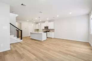 19839 Emerald Bnd Wy, Atascocita, TX 77346 - Photo 4