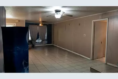 325 Pine Harbor Drive, Onalaska, TX 77360 - Photo 8