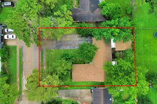 10318 Knoboak Dr, Houston, TX 77043 - Photo 4