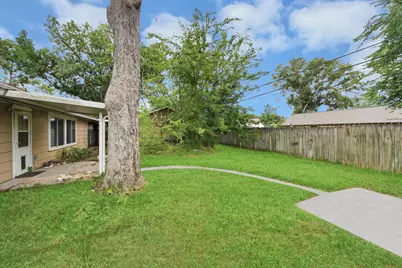 10318 Knoboak Drive, Houston, TX 77043 - Photo 20