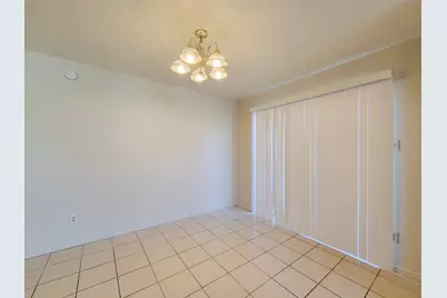 10059 Emerald Creek Drive, Houston, TX 77070 - Photo 18