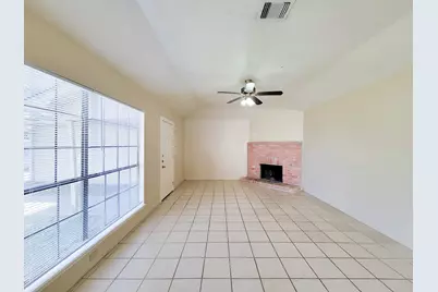 10059 Emerald Creek Drive, Houston, TX 77070 - Photo 16