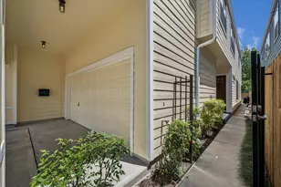 832B W 26th St, Houston, TX 77008 - Photo 16