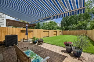 832B W 26th St, Houston, TX 77008 - Photo 18