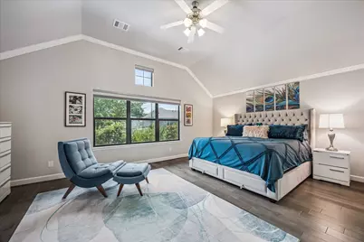 832B W 26th Street, Houston, TX 77008 - Photo 4