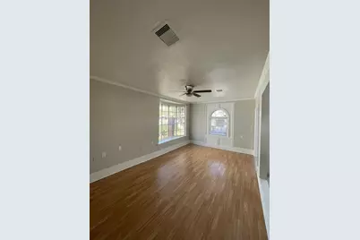 4918 Airport Boulevard, Houston, TX 77048 - Photo 4