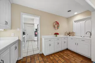 246 Gessner Rd, Houston, TX 77024 - Photo 6