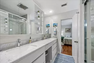 246 Gessner Rd, Houston, TX 77024 - Photo 20