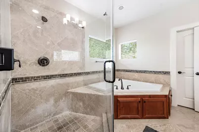 1112 Peveto Street #C, Houston, TX 77019 - Photo 38