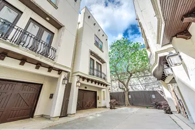 1112 Peveto Street #C, Houston, TX 77019 - Photo 6