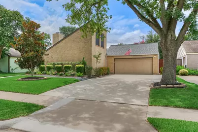 12239 Briar Forest Drive, Houston, TX 77077 - Photo 4