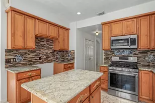 1615 Monvale Ln, Sugar Land, TX 77479 - Photo 18