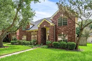 1615 Monvale Ln, Sugar Land, TX 77479 - Photo 6
