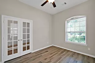187 Buckeye Dr, Montgomery, TX 77316 - Photo 4