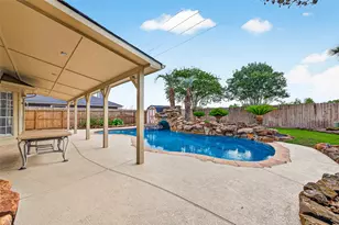 2410 Tourney Ln, Katy, TX 77493 - Photo 36