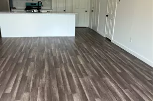 8726 Scott St, Houston, TX 77051 - Photo 4