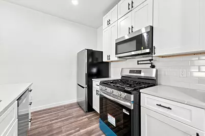 8726 Scott Street #B, Houston, TX 77051 - Photo 4