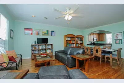 3001 Murworth Drive #1103, Houston, TX 77025 - Photo 8