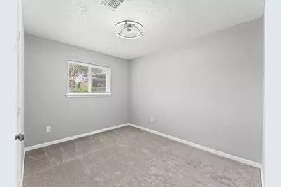 12206 Flushing Meadows Drive, Houston, TX 77089 - Photo 12