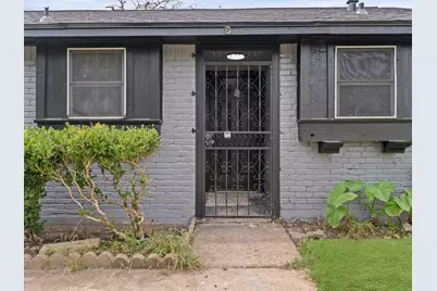 12206 Flushing Meadows Drive, Houston, TX 77089 - Photo 4