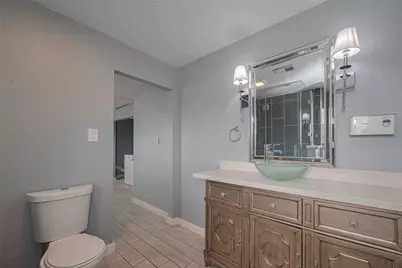 228 Barracuda Street, Bayou Vista, TX 77563 - Photo 16