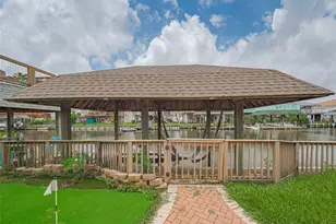 228 Barracuda St, Bayou Vista, TX 77563 - Photo 38