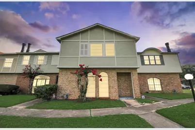 6470 Creekbend Drive, Houston, TX 77096 - Photo 2