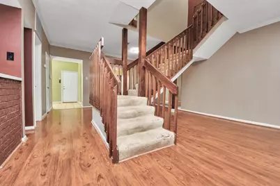 6470 Creekbend Drive, Houston, TX 77096 - Photo 22