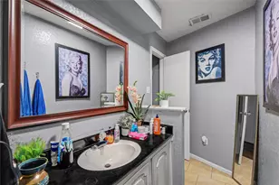 700 N Plantation Dr, Angleton, TX 77515 - Photo 22