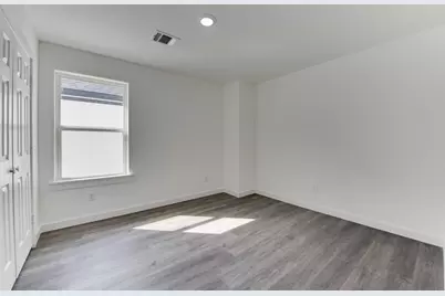 8126 Sterlingshire Street #A, Houston, TX 77078 - Photo 14