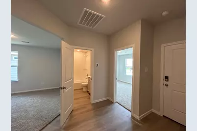 301 Doss Drive, Rockdale, TX 76567 - Photo 4