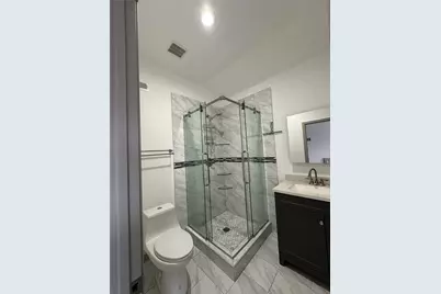 16 Alpine Court, Bellaire, TX 77401 - Photo 14