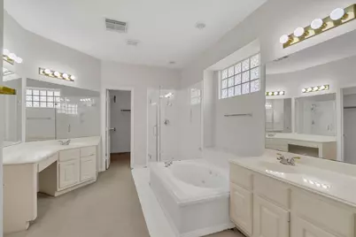 9423 Walnut Brook Court, Houston, TX 77040 - Photo 24