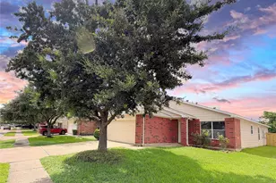24522 Lakecrest Village Dr, Katy, TX 77493 - Photo 2