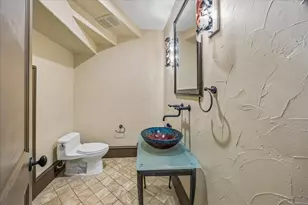 3715 Elmora St, Southside Place, TX 77005 - Photo 24