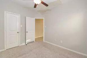 9403 Briscoe Bend Ln, Cypress, TX 77433 - Photo 18