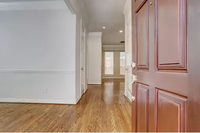 2822 Briarhurst Park Park, Houston, TX 77057 - Photo 2