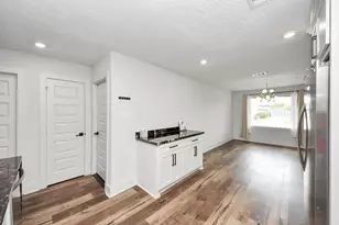 9731 Clanton St, Houston, TX 77080 - Photo 10