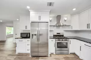 9731 Clanton St, Houston, TX 77080 - Photo 6