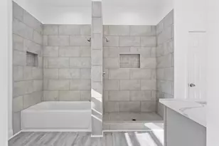 4620 N Railroad Ave, Hitchcock, TX 77563 - Photo 22