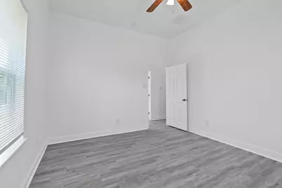 4620 North Railroad Avenue, Hitchcock, TX 77563 - Photo 30
