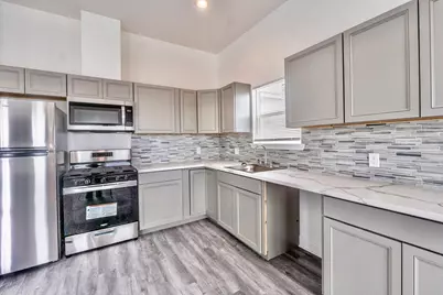 4620 North Railroad Avenue, Hitchcock, TX 77563 - Photo 8