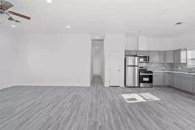 4620 North Railroad Avenue, Hitchcock, TX 77563 - Photo 14