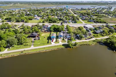 4620 North Railroad Avenue, Hitchcock, TX 77563 - Photo 40