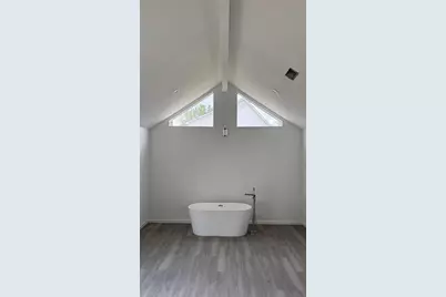 4409 Hillbrook Drive, Orange, TX 77632 - Photo 18