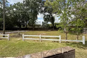 4409 Hillbrook Dr, Orange, TX 77632 - Photo 12