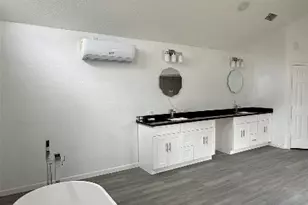 4409 Hillbrook Dr, Orange, TX 77632 - Photo 20