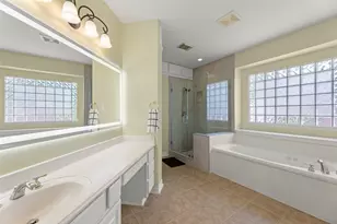 2407 Royal Palm Ct, League City, TX 77573 - Photo 20