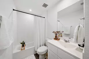 8918 Century Plant Ln, Rosharon, TX 77583 - Photo 6